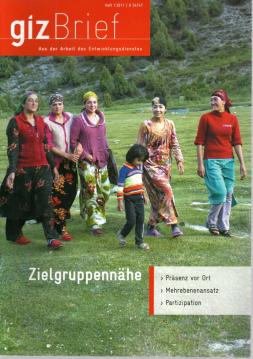 giz-Brief : Aus der Arbeit des Entwicklungsdienstes Jhg. 2011 giz-Brief : Aus der Arbeit des Entwicklungsdienstes Jhg. 2011